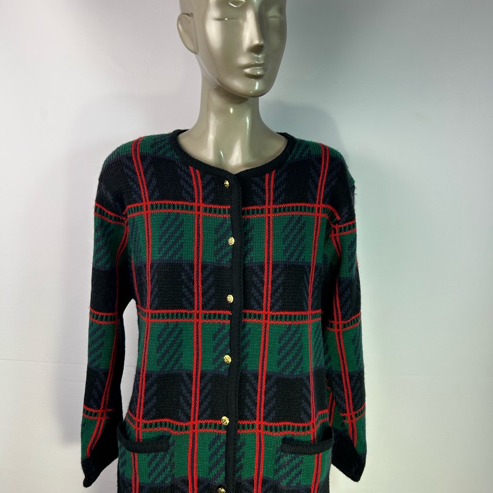 Vintage nwt Plaid Cardigan with Gold Buttons